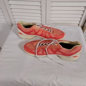 Women's sneakers